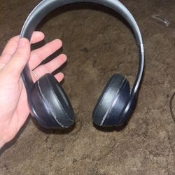 BEATS SOLO 3 WIRELESS HEADPHONES 