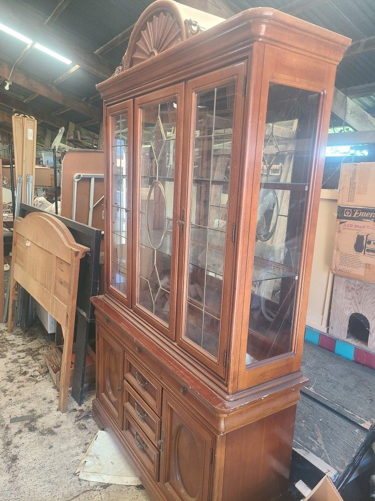  China Hutch