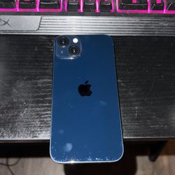 Selling iPhone 13 With Phone Case