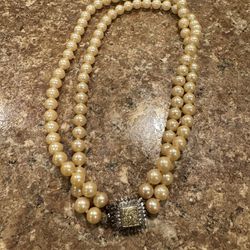 Vintage Pearl Collier Shipping Avaialbe 