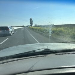 Family Ready. AC/HEAT Clean Title Pink Slip.SMOOTH  Ride New Rims Tires 