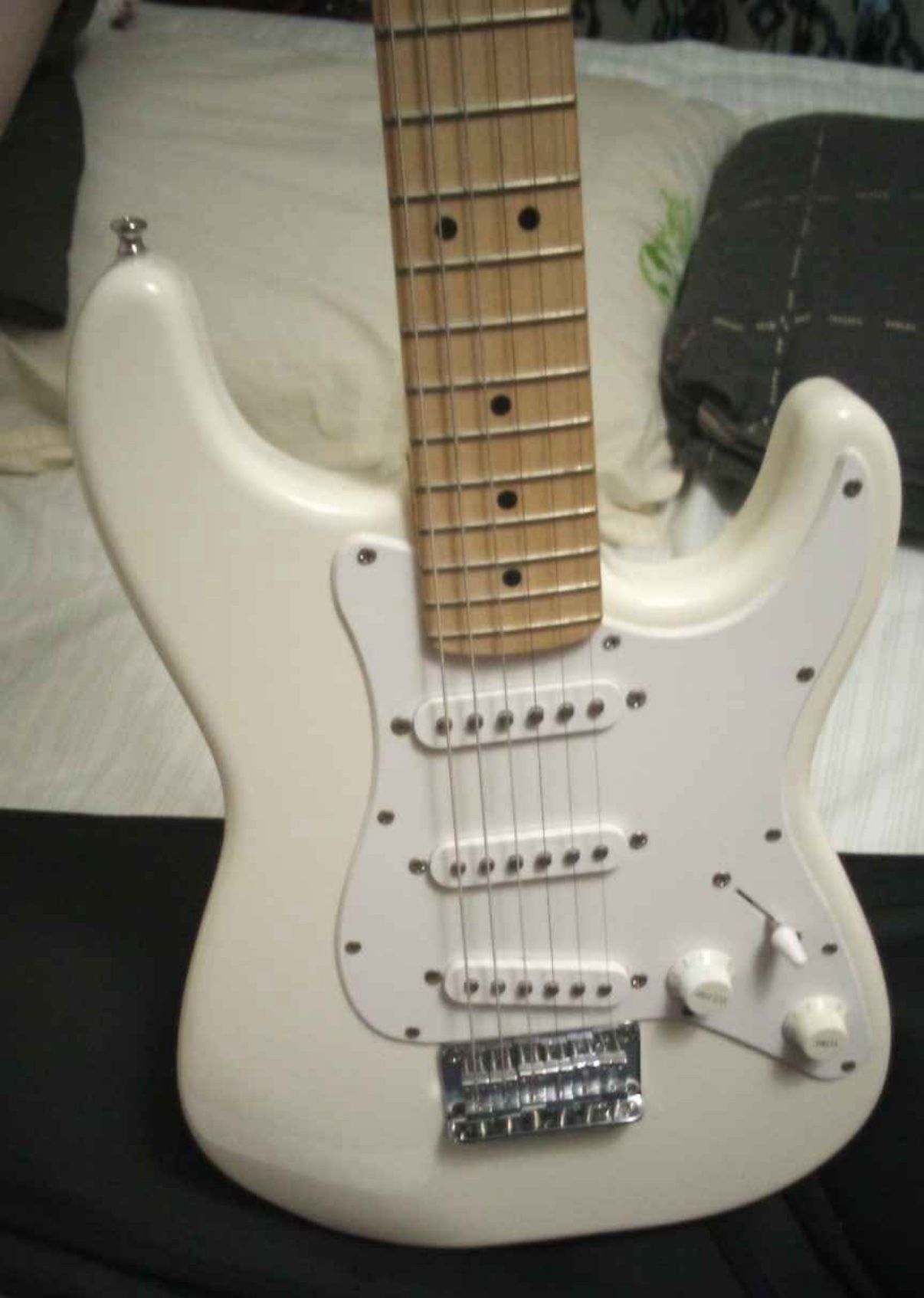 Fender Mini Guitar with Gig Bag And Strap 