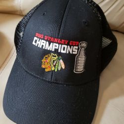 Blackhawks Cap.  Like New.