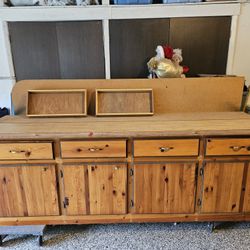 Wooden Storage Cabinet With Drawers 
