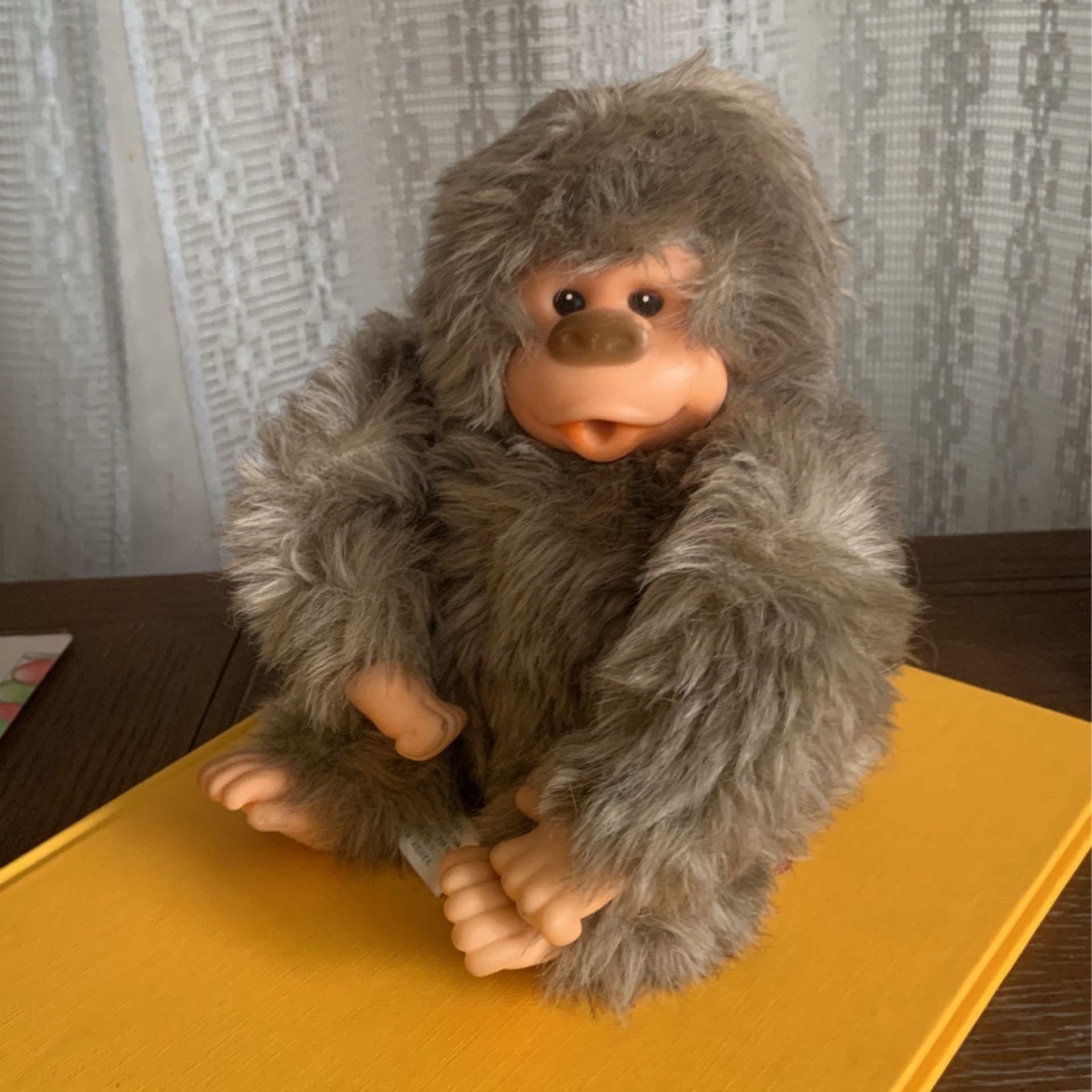 Vintage Stuffed Toy Gray Gorilla Ape. Made In Korea From Pussy Cat Toy Company