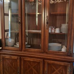 6 chair dinning room set with buffet cabinet
