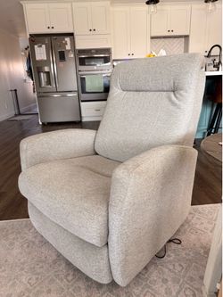 Dale IV power rocker/recliner from Living Spaces