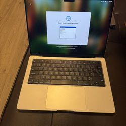 MacBook Pro 14" M1 Pro