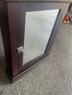 Bathroom mirror