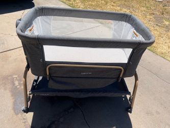 Angelbliss bedside bassinet