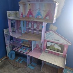 Doll House
