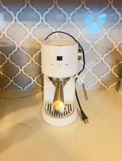 Thyme & Table espresso machine