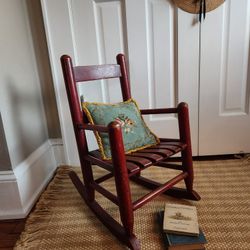 Charming Vintage Childs Rocking Chair 