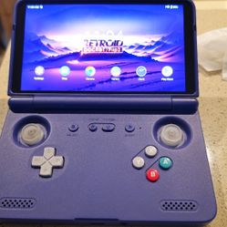 Retroid Pocket Flip 2 1tb Sd Card Included.