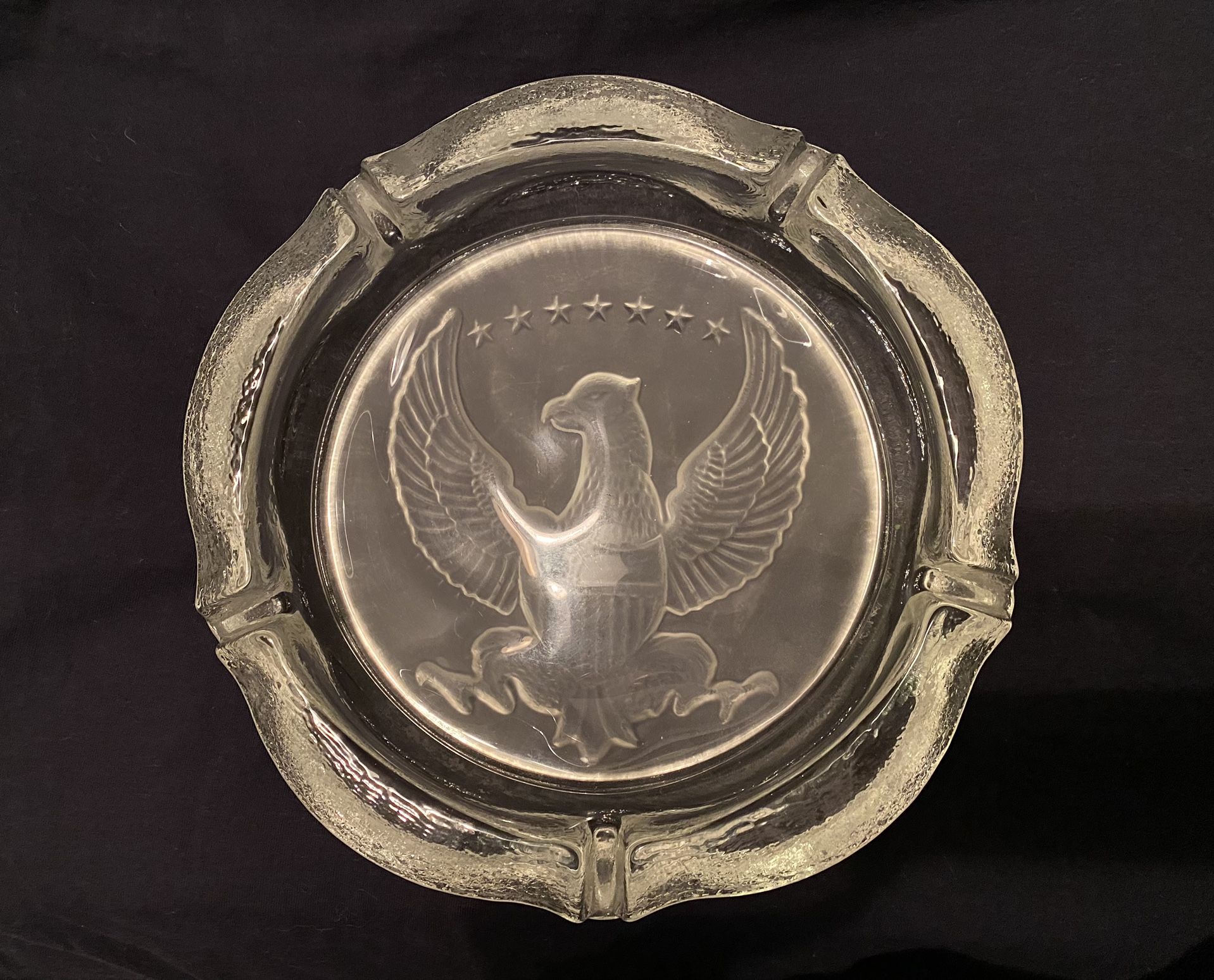 Beautiful Glass Eagle Ash Tray