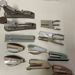Lot of 11 Office Home Staplers