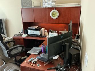 ✨ Executive Cherry-Finish Office Suite ✨