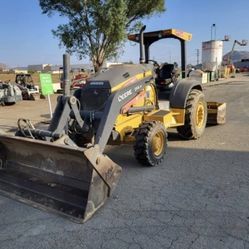 2018 John Deere 210L EP