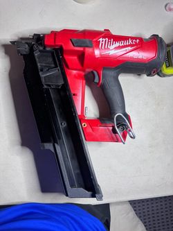 Milwaukee M18 Fuel 21GA Framing Nailer