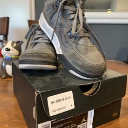 Jordan 4 Retro Cool Grey Kids