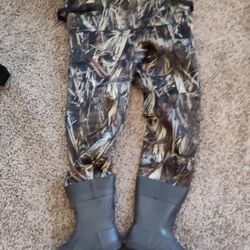 Red Head hunting fishing waders size 14 sport camo cabella work