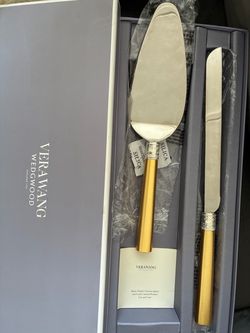 Vera Wang for Wedgwood With Love Gold  Cake Sever Knife and matching Toasting Flute Pair