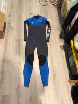 Vissla size 14 wetsuit children’s
