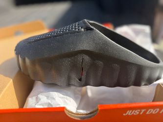 Nike Mind 001-Black/Anthracite (Triple Black) DS -Mens Size 10