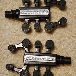 Like New, Barely Used RARE SET OF Cannondale Spider Pedals