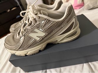 New Balance 740