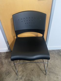 Black Office chair 