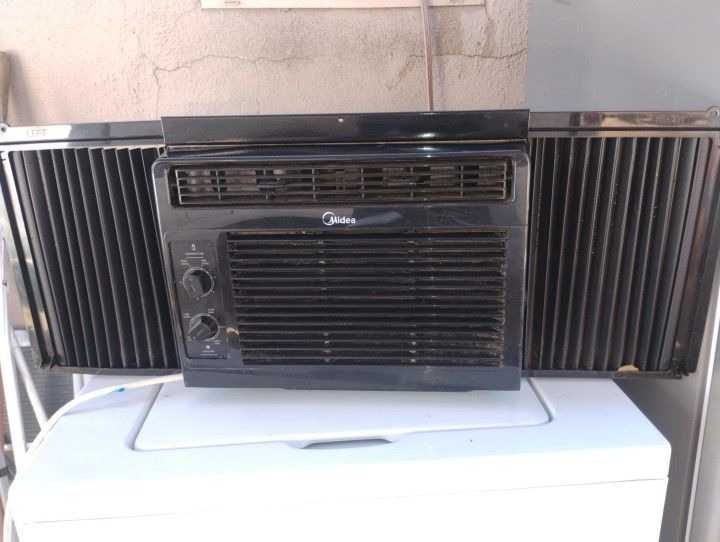 Midea Air Conditioner 5000 Btu