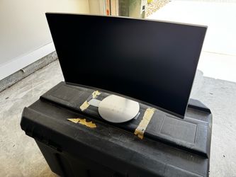 Samsung 27” Curved Monitor – C27F591FD