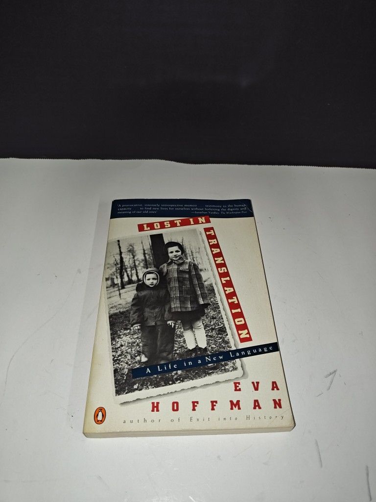 Lost in Translation: A Life in a New Language Eva Hoffman Vintage Paperback Book