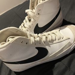 Nike blazers 