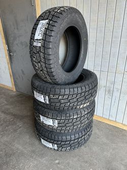 35x12.50x20 Brand New Set A/T
