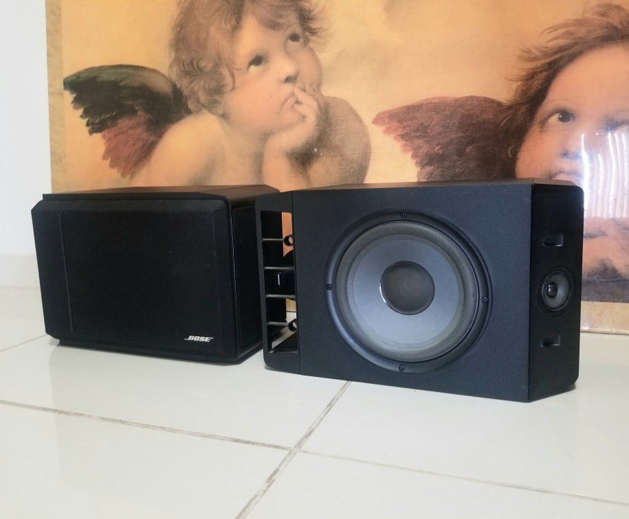 Bose 301 Series IV Direct Reflecting Speakers. Excellent Condition
