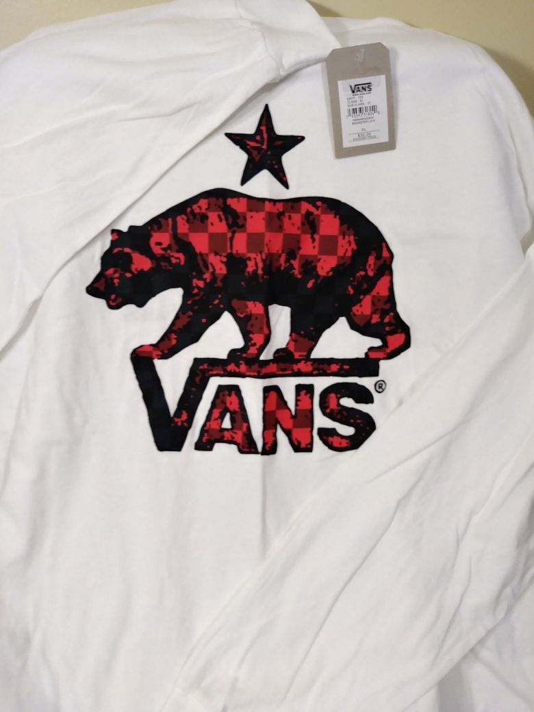 New Vans Long Sleeve Tee shirt