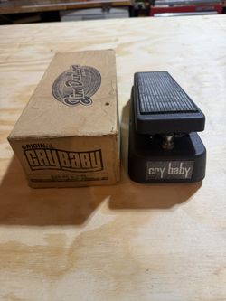 Dunlop GCB95 Cry Baby standard wah