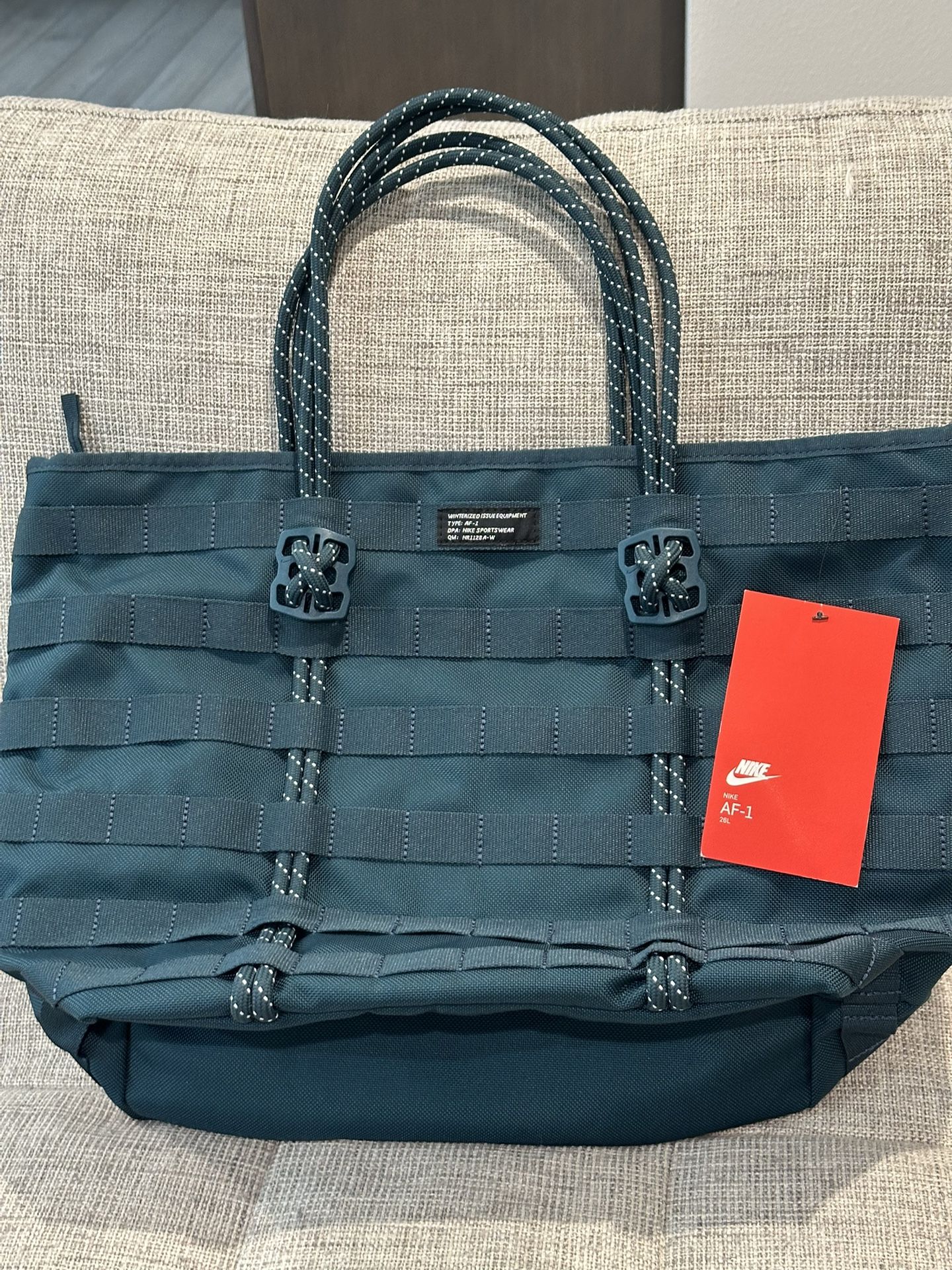 Nike Sportswear AF1 RPM Tote Bag 26L - Turquoise