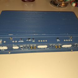 Five channel car amplifier