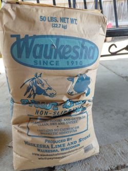 Barn Lime Fertilizer Enhancer 50 lb.