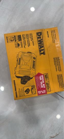 DEWALT DCL077D1 12V/20V Compact Task Light Kit