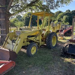 Ford 4400 Backhoe 