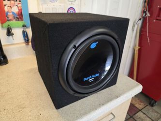 Planet Audio 10" Subwoofer And Box
