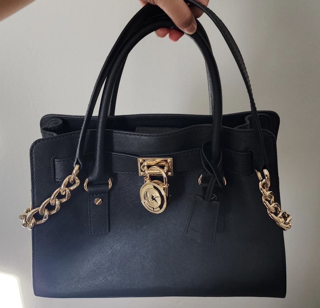 NWOT Michael Kors Hamilton With Gold Chain , Lock Key Blue Leather Bag