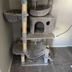 FREE Cat Tree