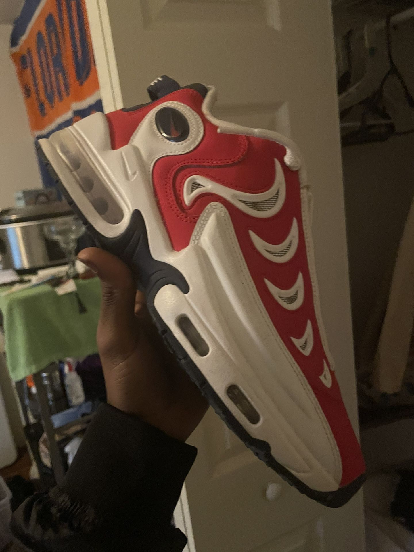 Nike Air Metal Max Size 8.5 