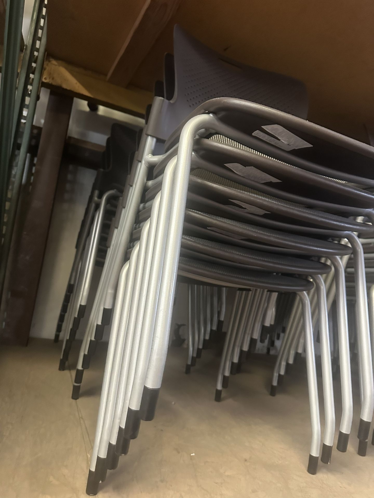 Herman Miller Caper Side Guest Lobby Waiting Room Classroom Training Room Office Chairs