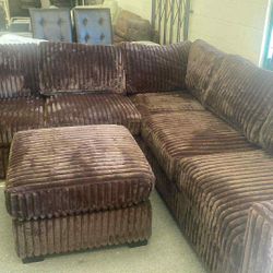 New Brown Corduroy Sectional couch With Ottoman / Free Delivery 